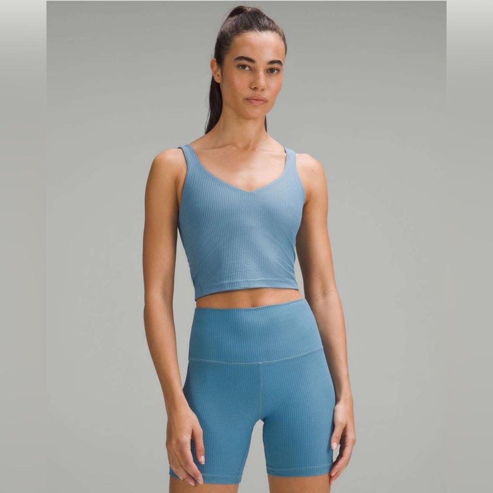 Lululemon yoga tank top grid texture cropped blue women's 8 athleisure